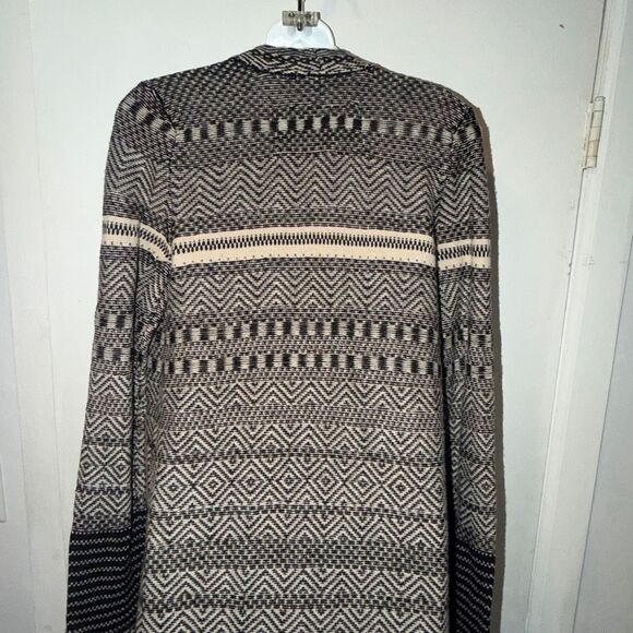 ANTHRO ANGEL OF THE NORTH Geometric Design Duster Sweater-M - Picture 6 of 10